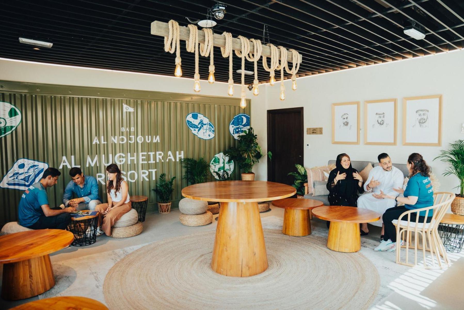 米尔费 Bab Al Nojoum Al Mugheirah酒店 外观 照片